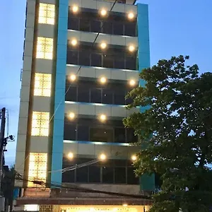 https://pleasant-view-hotel.yangonhotels.org